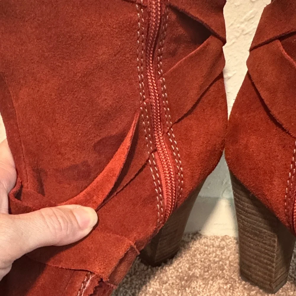 Calvin Klein Jeans Rust Heeled Boots - Picture 4 of 5